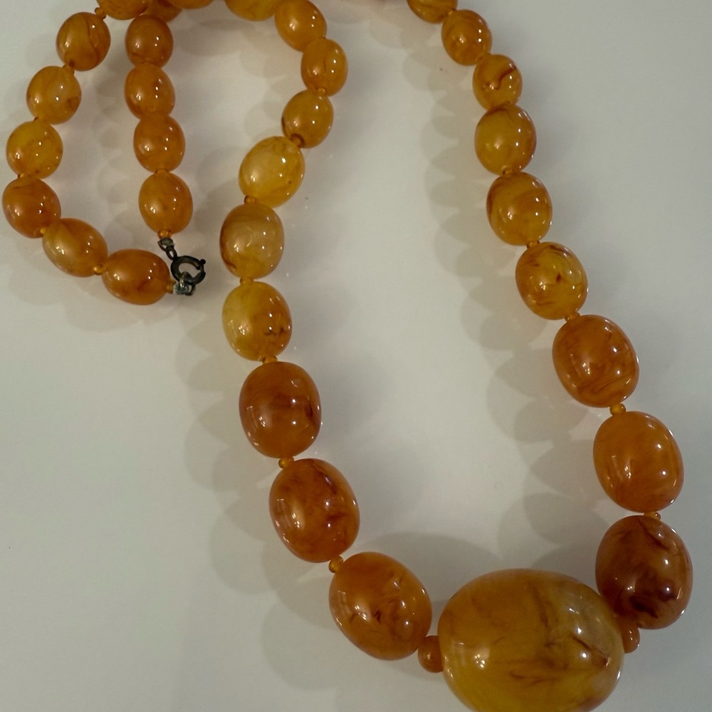 Vintage Amber Butterscotch Egg Yolk Bakelite Early Plastic Beaded Necklace 27”